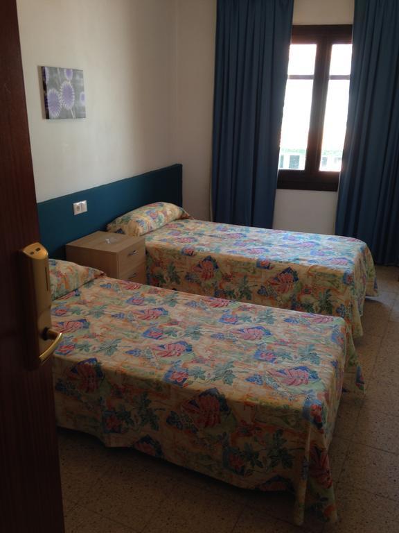 Hotel Planas Lloret de Mar Esterno foto