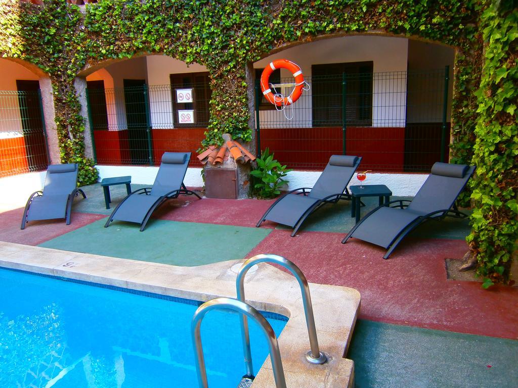 Hotel Planas Lloret de Mar Esterno foto