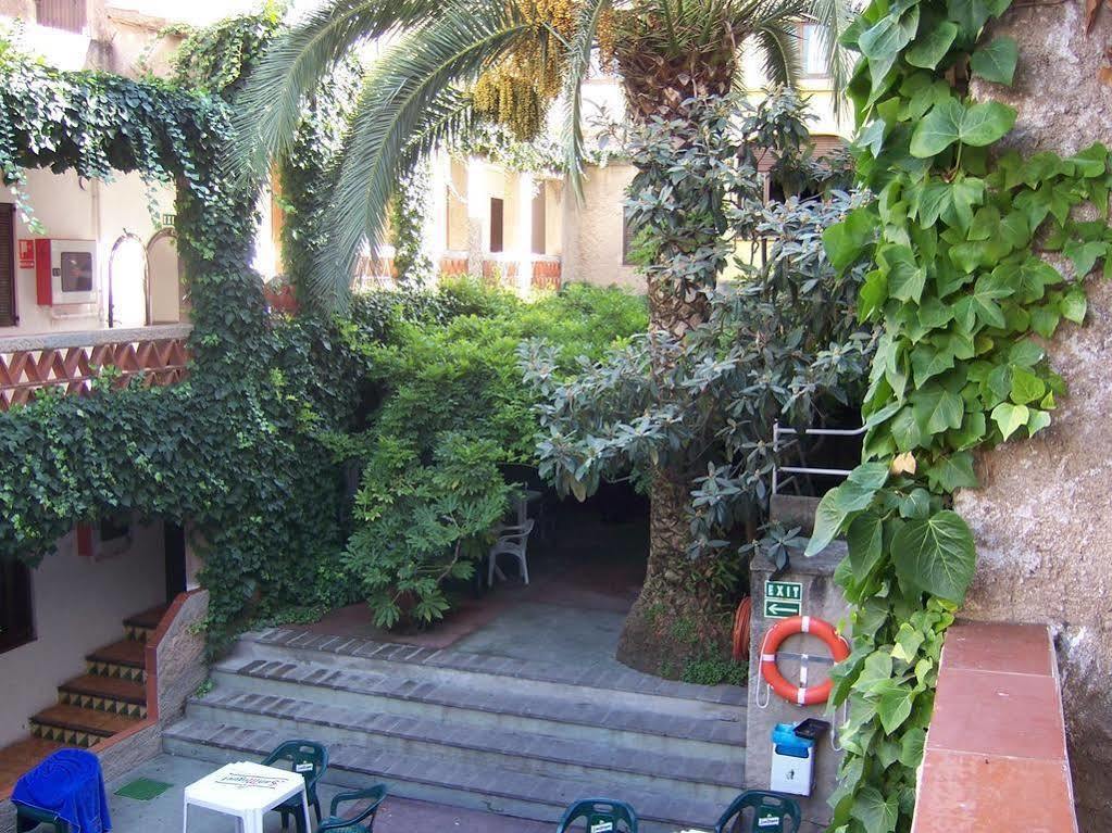 Hotel Planas Lloret de Mar Esterno foto